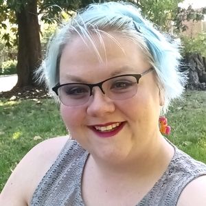 Meet your Posher, Rebekah